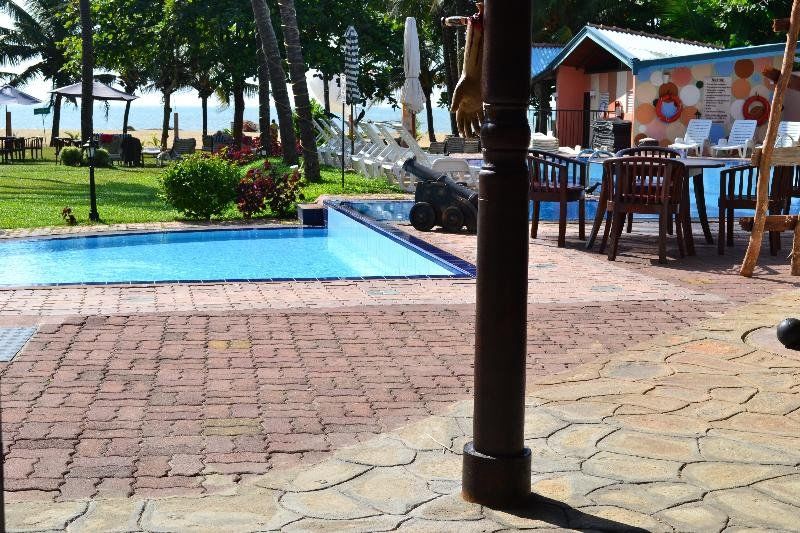 Paradise Beach Hotel Negombo Eksteriør bilde