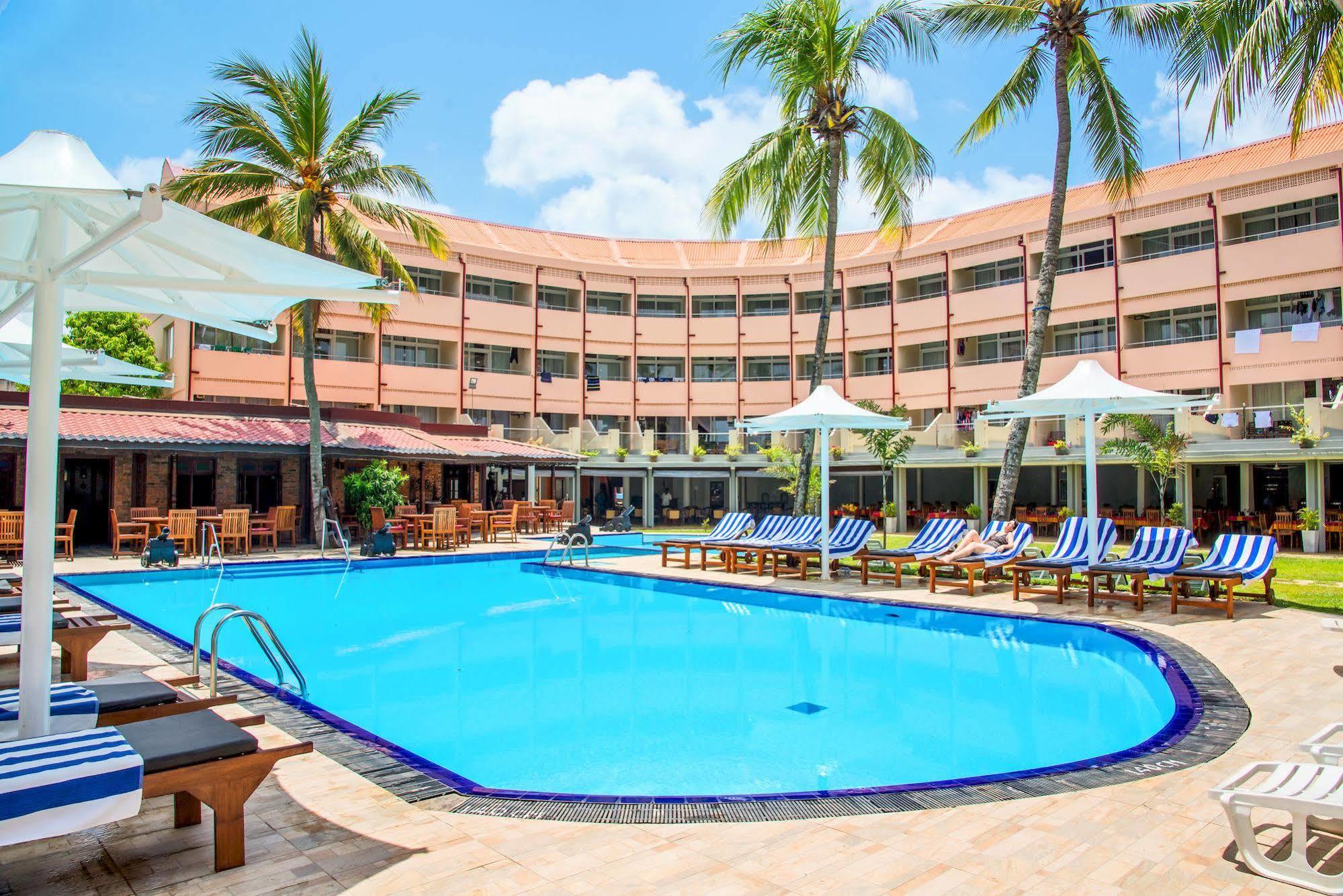 Paradise Beach Hotel Negombo Eksteriør bilde